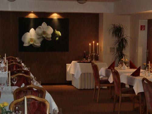 Landhotel Broda Neubrandenburg Restoran fotoğraf